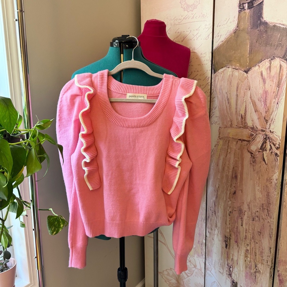 Pants store pink ruffle sweater - Picture 8 of 8